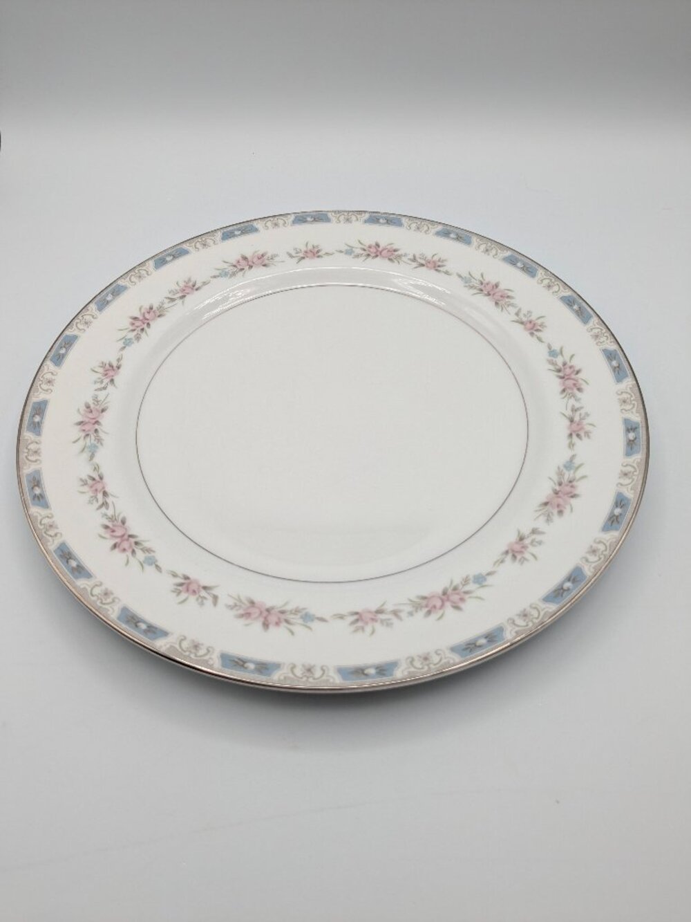 Imperial China by W. Dalton Glenrose Dinner Plate, #8292, Japan, Vintage